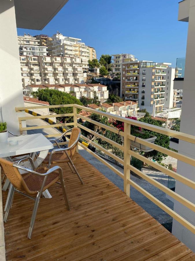 Apartamente Berti'S Garden Sarande Exterior photo