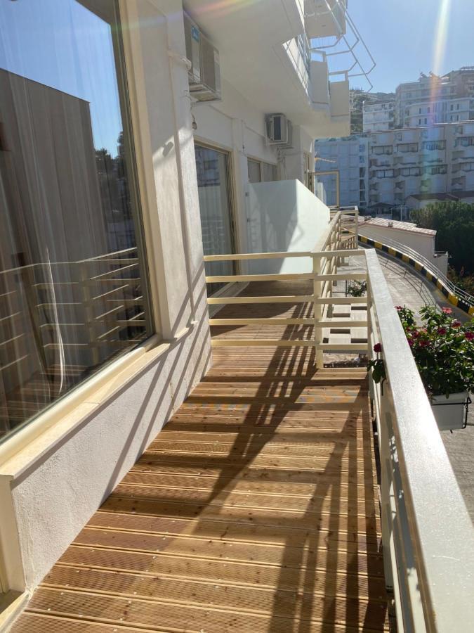 Apartamente Berti'S Garden Sarande Exterior photo