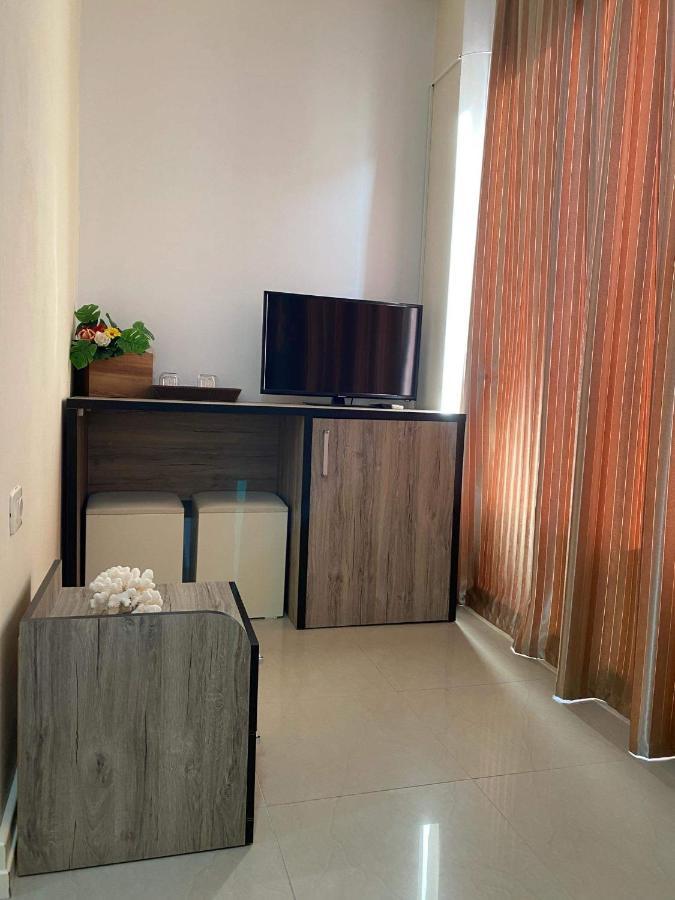 Apartamente Berti'S Garden Sarande Exterior photo